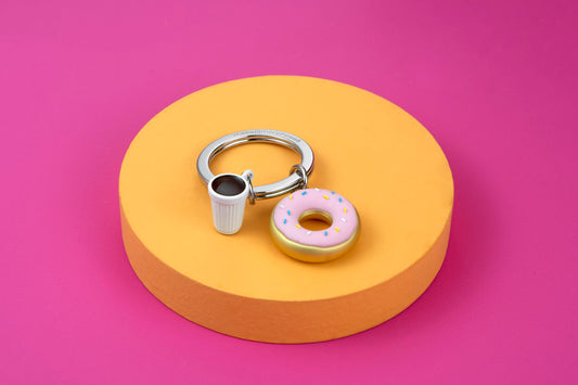 Llavero donut rosa – Dulzura colgante con topping