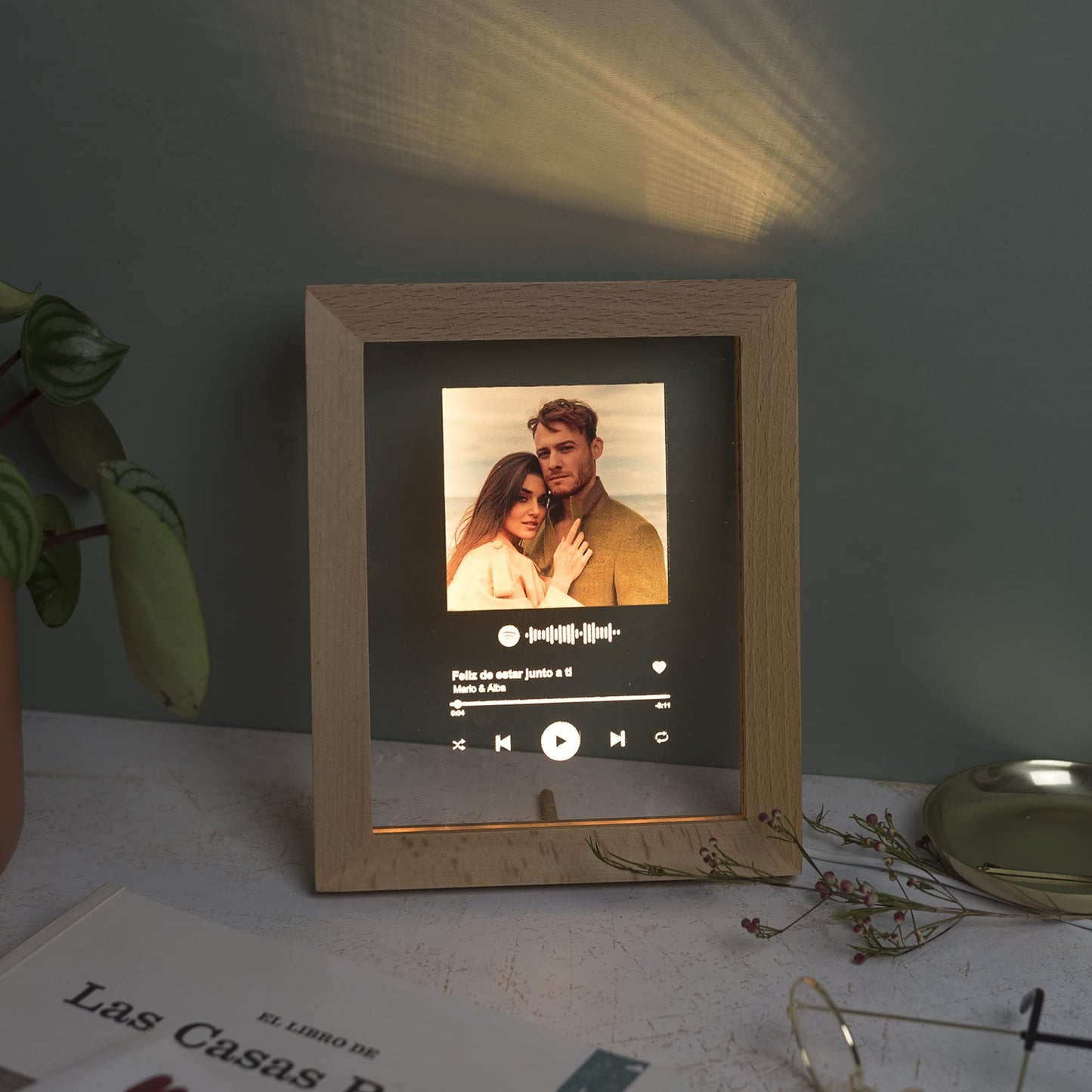 Transparent Gift Placa Spotify Personalizada con Foto. Diseño con Código escaneable de Canción. Regalo de Cumpleaños Original, Regalos Pareja, Aniversario, San Valentín. Con Marco o Base con Luz