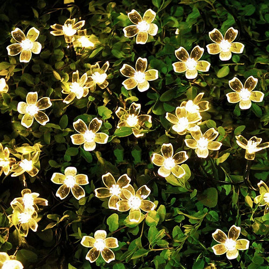Guirnalda Solar Flores LED – Primavera Eterna para tus Noches