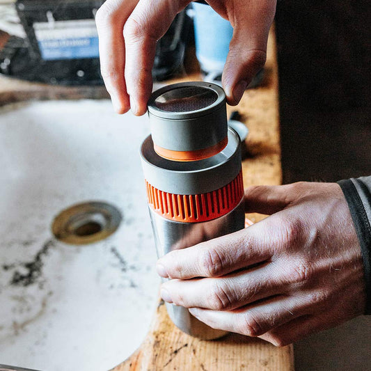 Cafetera portátil Pipamoka – Café filtrado al instante, sin esfuerzo