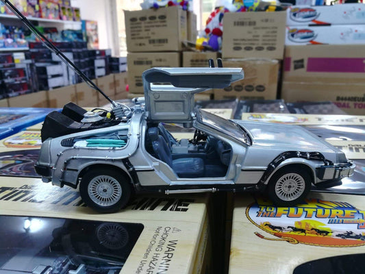 Delorean – Réplica de Regreso al Futuro