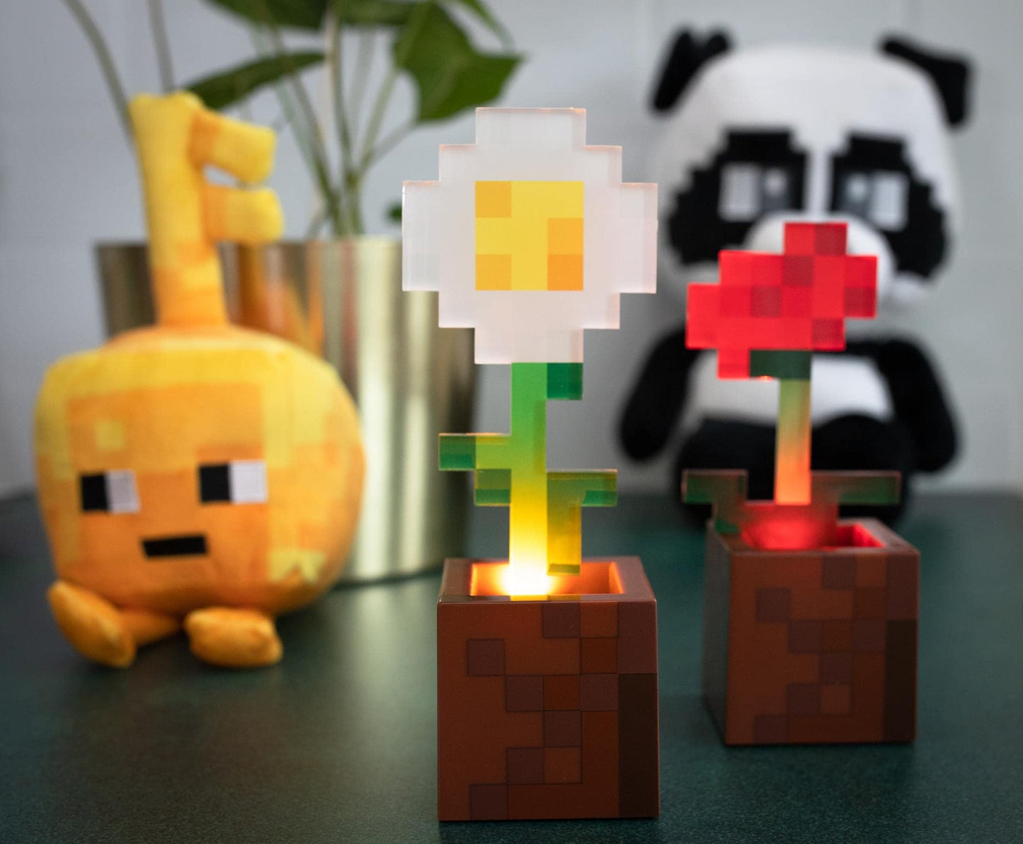 Minecraft Daisy and Poppy Flower Pot Mood Lights | Set of 2