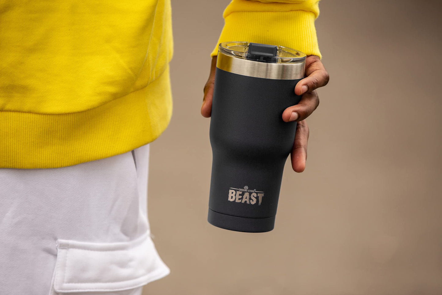 BEAST Termo Café para Llevar - 900ml I Negro mate I Taza Térmica de Acero Inoxidable Reusable I Taza Viajera de Doble Pared al Vacío I 2 Pajitas y Cepillo de Limpieza I para Café Frío o Caliente