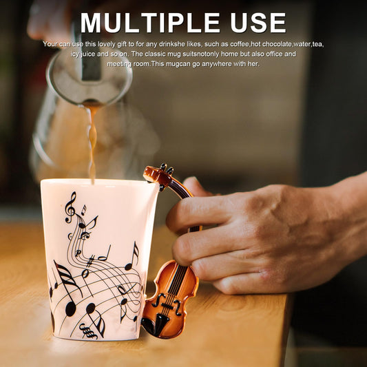 Taza guitarra – Café con notas y partituras