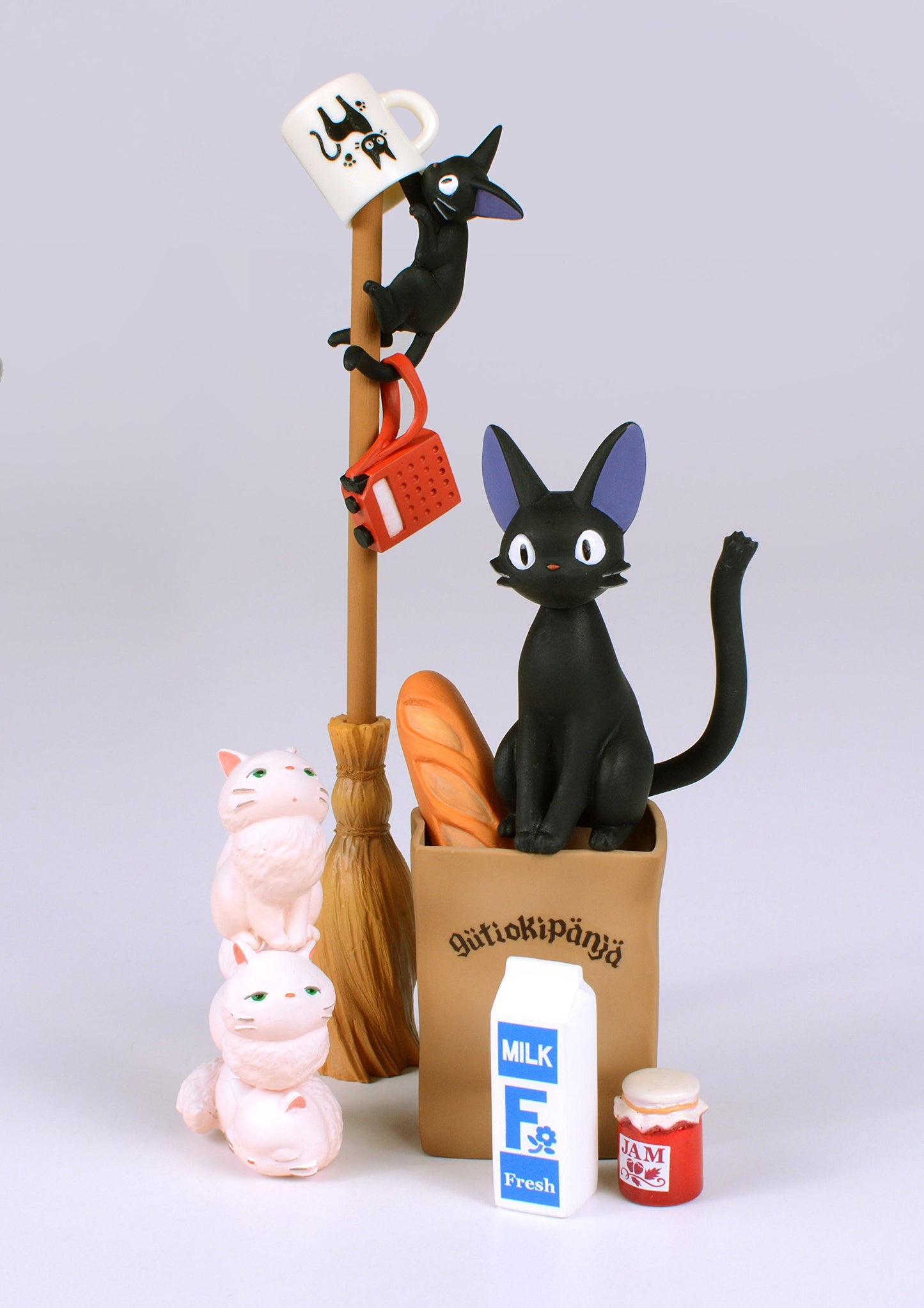 Figuras Apilables de Jiji – El juego felino más travieso de Studio Ghibli