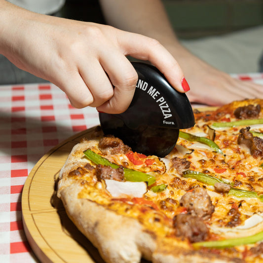 Cortapizza rebelde – F*ck salad, come pizza sin culpa