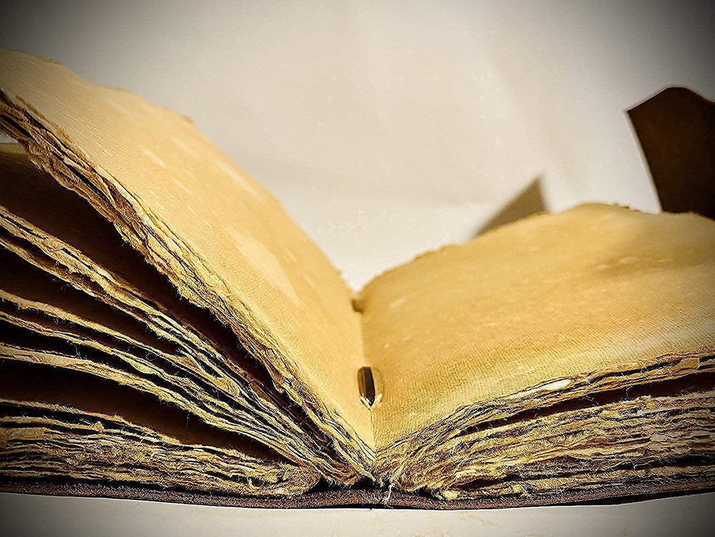 Diario vintage de cuero – Tu grimorio de sueños y secretos