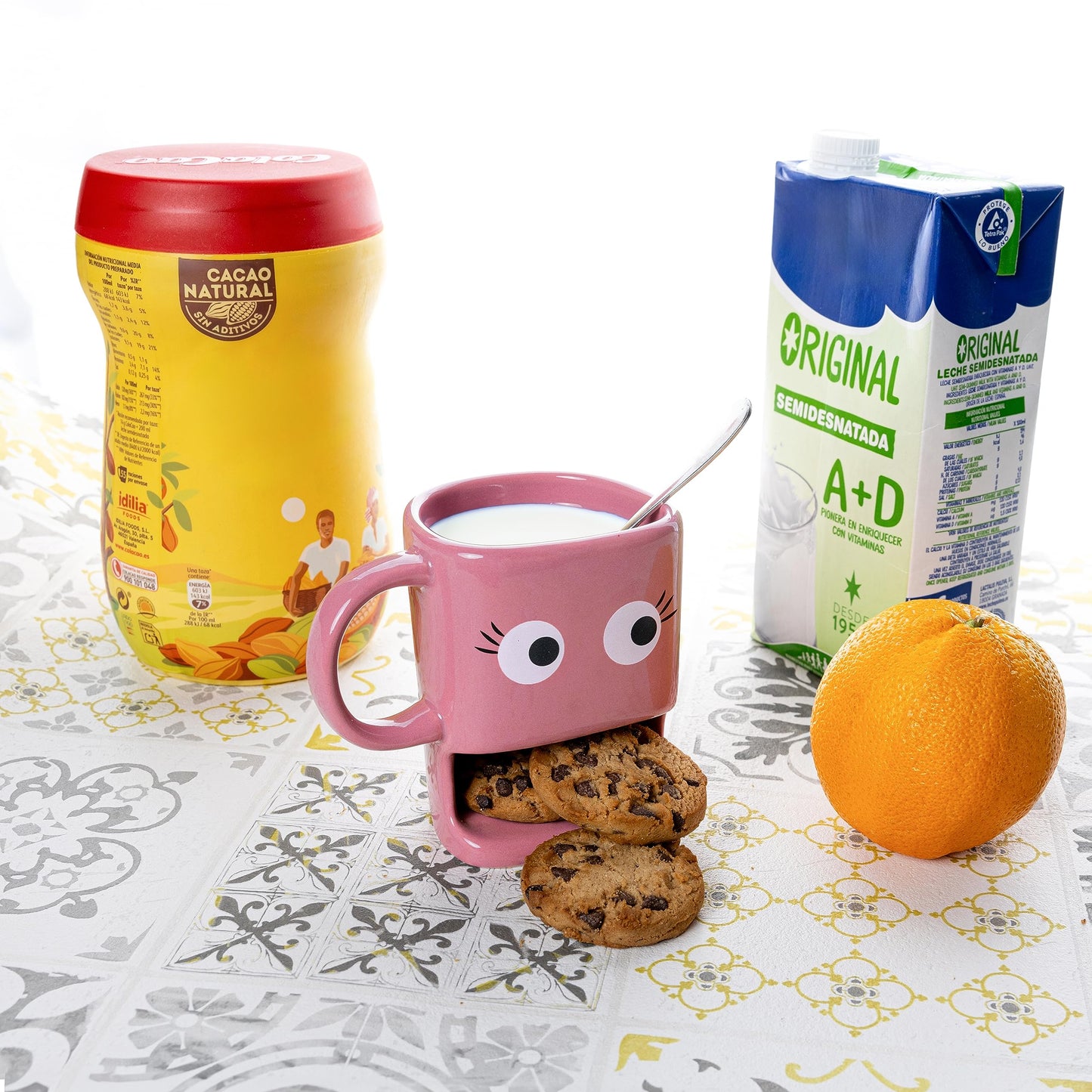 Fisura – Taza original para regalar “ojos”. Taza con soporte para galletas Taza de cerámica con hueco para galletas. Taza de 240 ml. (Rosa)