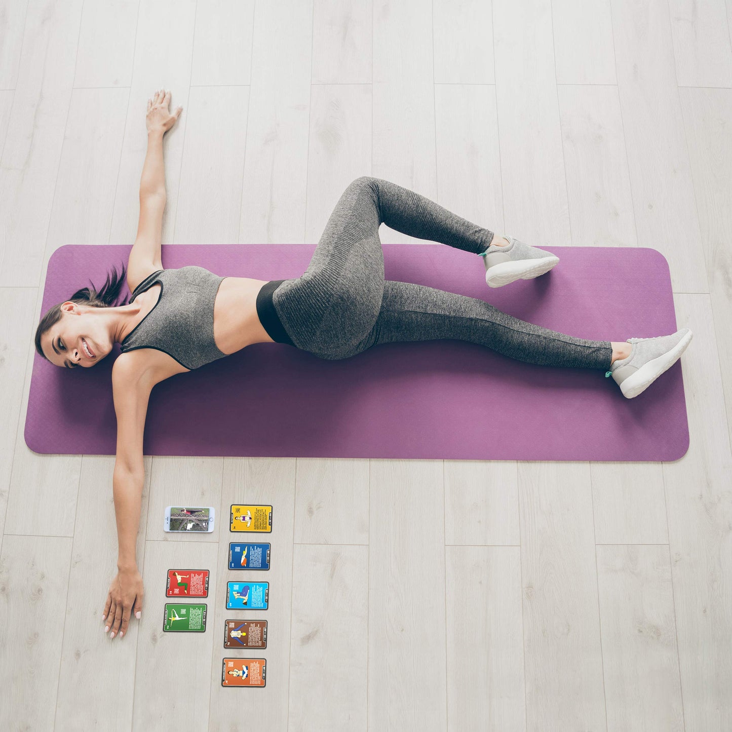 Baraja de cartas Yoga Stack 52 – Tu instructor de bolsillo