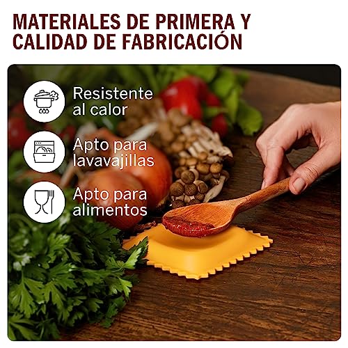 Monkey Business Cuchara con Forma de Ravioli | Cuchara de Cocina | Accesorios de Cocina | de una colección de Diferentes artilugios de Cocina únicos con Forma de Pasta